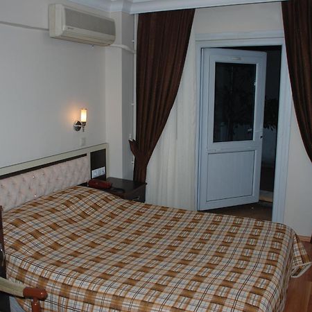 Hotel Grand Mark Istambul Exterior foto